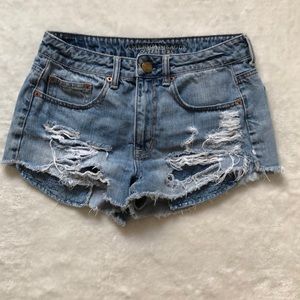 American Eagle Hi-Rise Festival Shorts